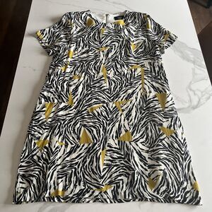 Vici Zebra Striped Dress Short Sleeve Black Cream Yellow Womens Size Large EUC